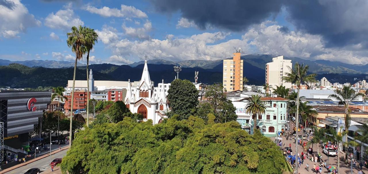 Hotel Dubai Manizales Bagian luar foto